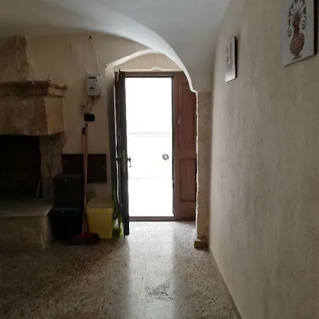 La Casa Di Reby 3* Maruggio