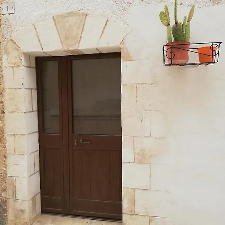 La Casa Di Reby Bed & Breakfast Maruggio